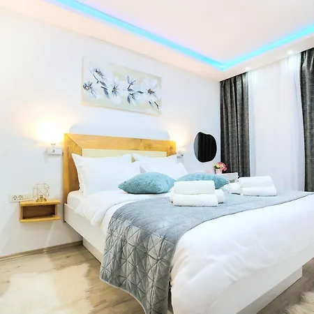 Apartman Opal *